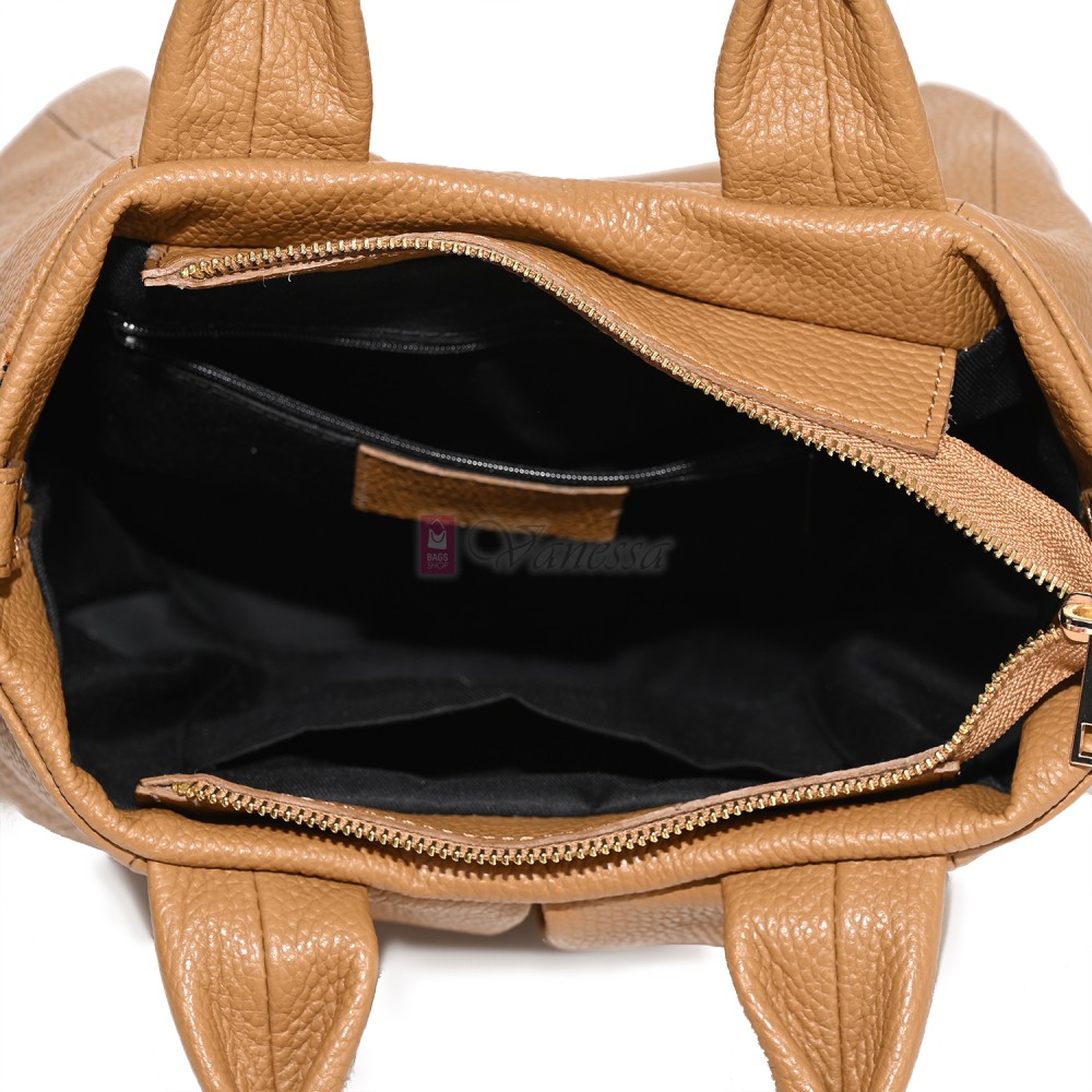 Дамска чанта, от естествена кожа, в кафяв цвят Код: EK56