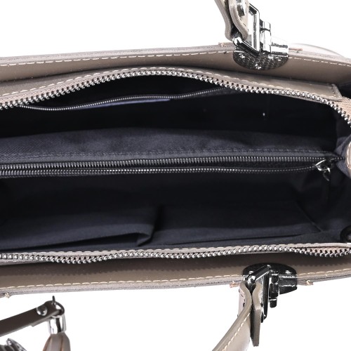 Дамска чанта от естествена кожа в тъмнобежов цвят Код: EK636