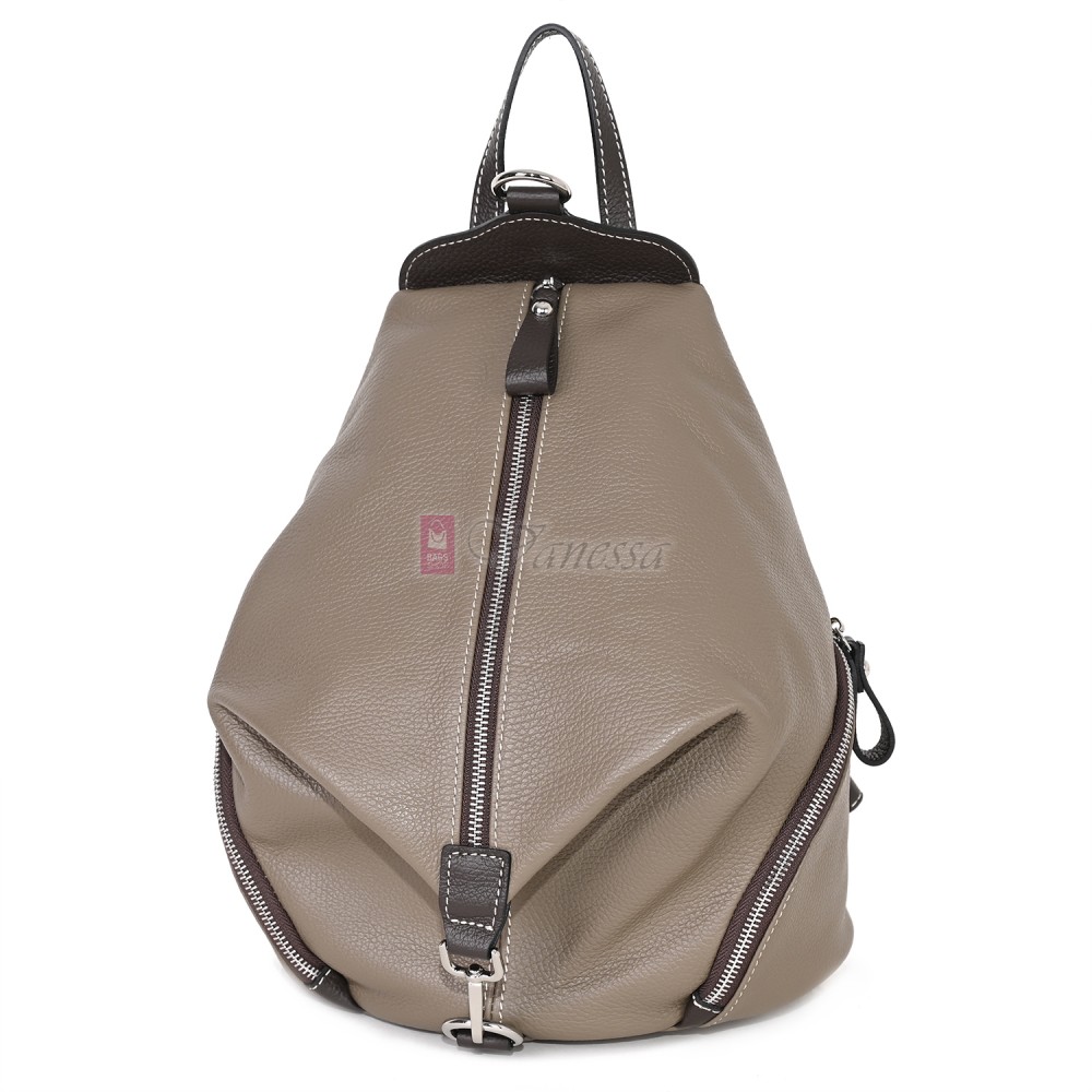 Дамска раница от естествена кожа, в тъмнобежов цвят. Код: EKR72