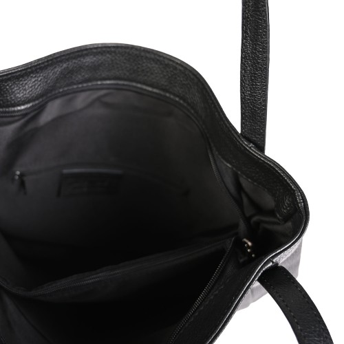 Дамска стилна чанта от естествена кожа тип торба в черен цвят. Код: EKTR3