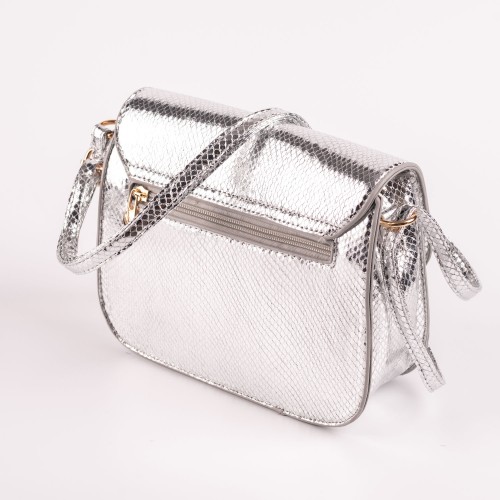 Дамска чанта през рамо еко кожа - сребро. Код: H6817