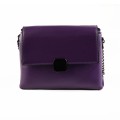 Дамска чанта през рамо от еко кожа в тъмно лилаво. Код: H7871