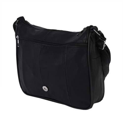 Дамска чанта от естествена кожа направена от парчета в черен цвят. Код: P002