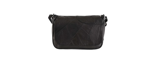 Дамска чанта от естествена кожа направена от парчета в черен цвят. Код: P004