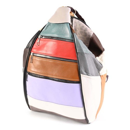 Дамска раница/чанта от естествена кожа направена от парчета в тъмни шарени цветове. Код: P005