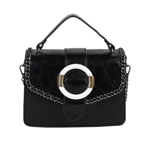 Атрактивна дамска чанта от висококачествена еко кожа в черен цвят Код: RZ5/5