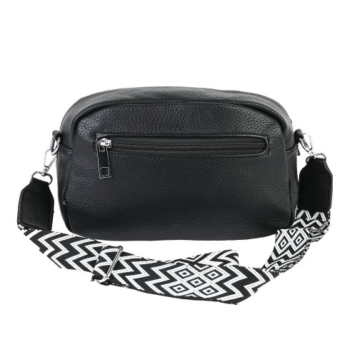 Дамска чанта от висококачествена еко кожа в черен цвят Код: RZ5/6