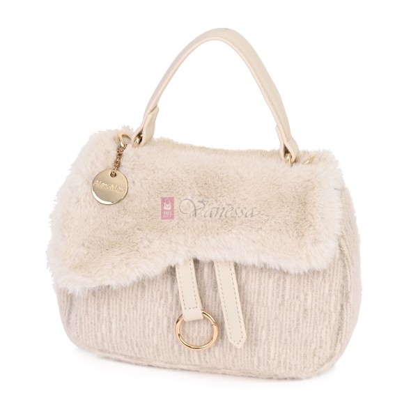 Малка дамска чанта от висококачествена еко кожа в светлобежов цвят. Код: 0236