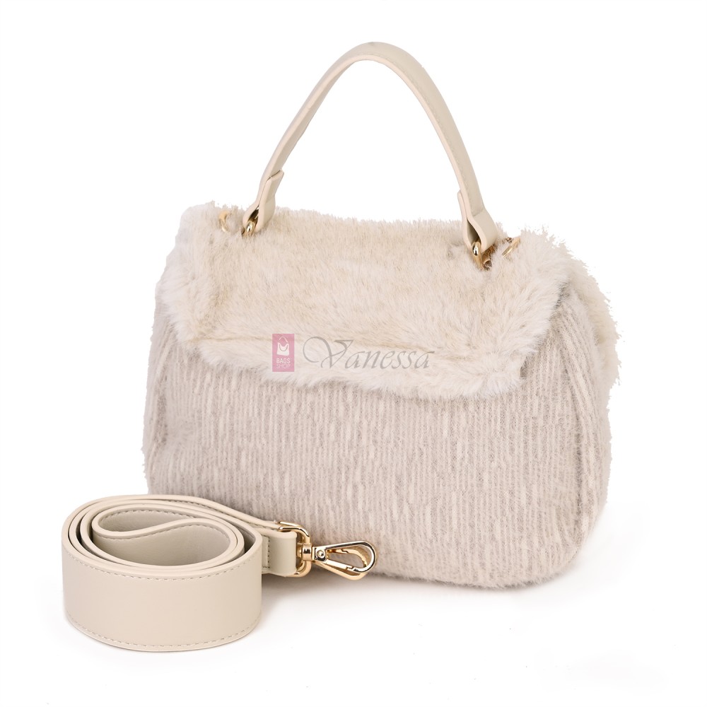 Малка дамска чанта от висококачествена еко кожа в светлобежов цвят. Код: 0236