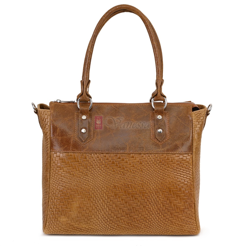 Дамска чанта от естествена кожа в светлокафяв цвят. Код: EK65