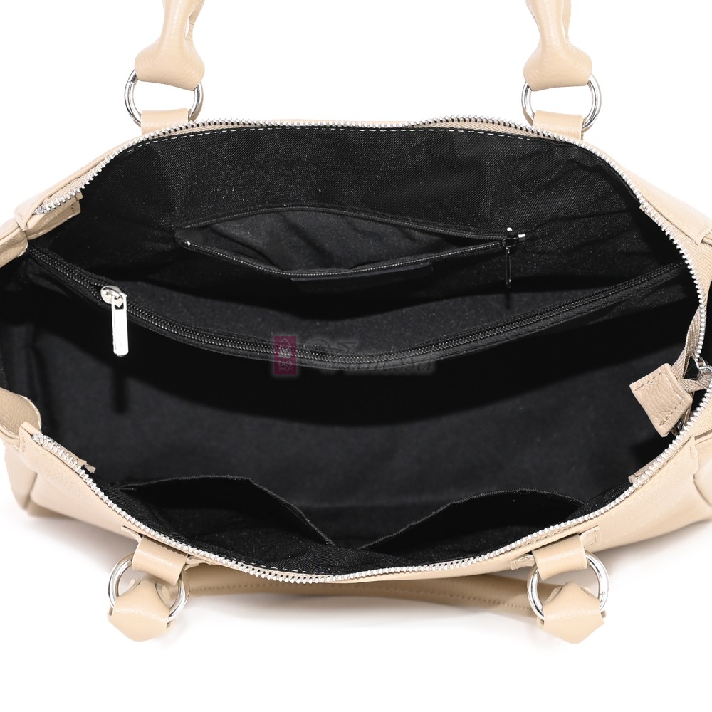 Дамска чанта от естествена кожа в бежов цвят. Код: EK65-1