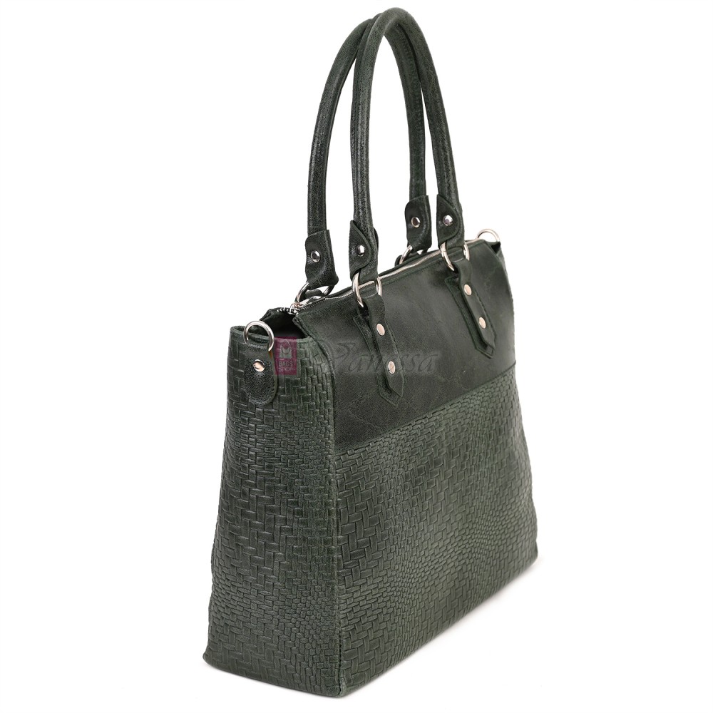 Дамска чанта от естествена кожа в тъмнозелен цвят. Код: EK65