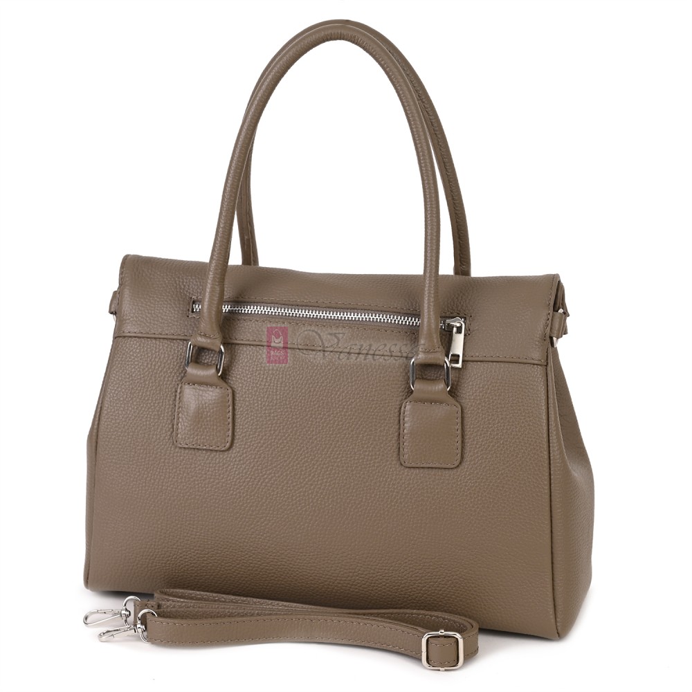 Елегантна дамска чанта, от естествена кожа, в тъмнобежов цвят. Код: EKK64