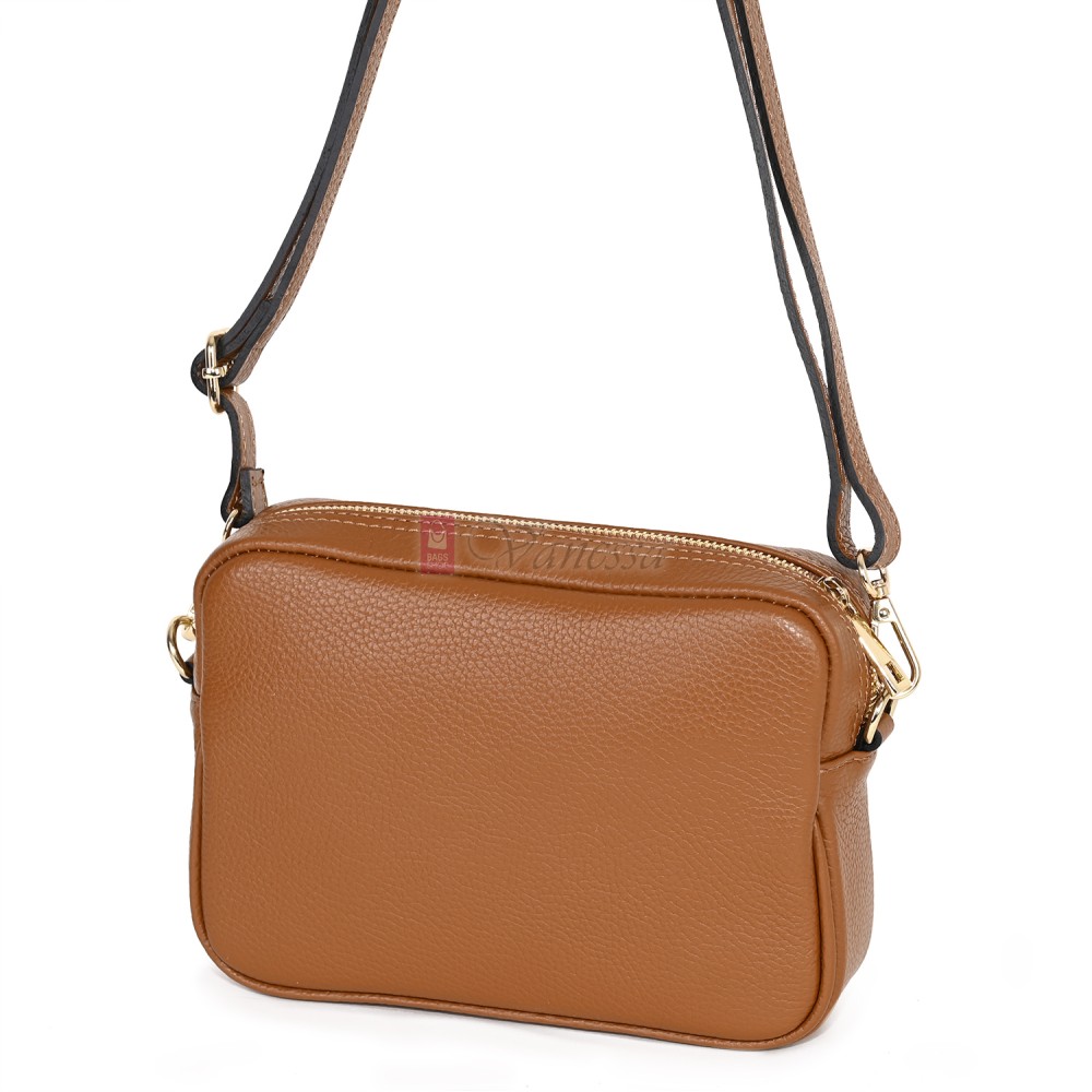 Ежедневна, малка дамска чанта от естествена кожа, в кафяв цвят Код: EKM56