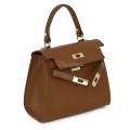 Елегантна, малка дамска чанта от естествена кожа, в кафяв цвят. Код: EKM59