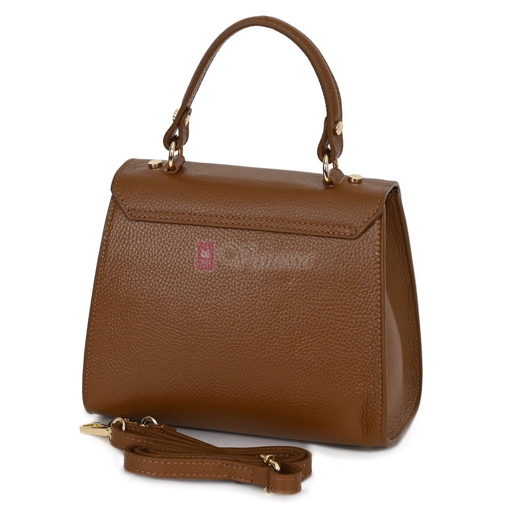 Елегантна, малка дамска чанта от естествена кожа, в кафяв цвят. Код: EKM59