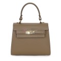 Елегантна, малка дамска чанта от естествена кожа, в тъмнобежов цвят. Код: EKM59