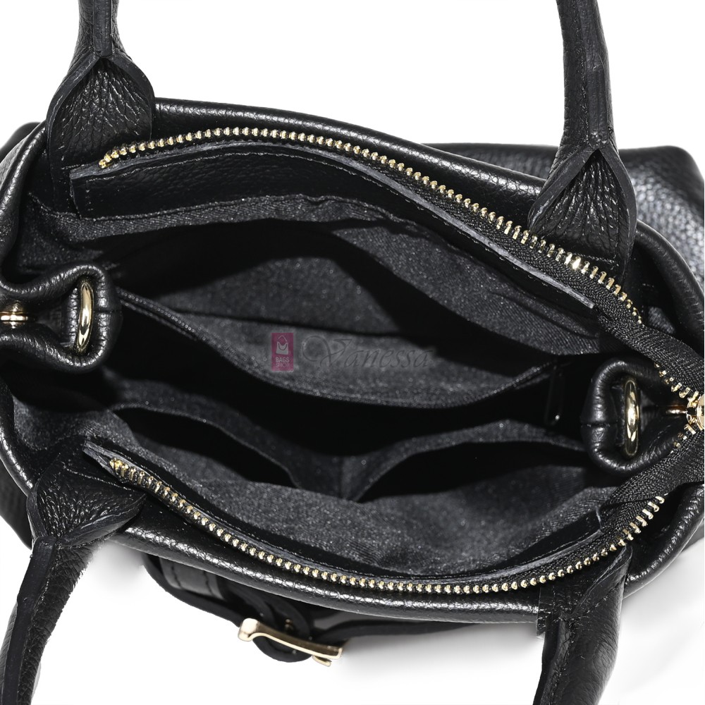 Малка дамска чанта, от естествена кожа, в черен цвят Код: EKM62