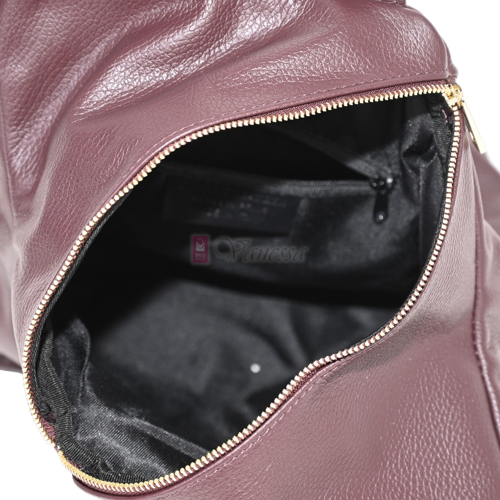 Дамска раница от естествена кожа, в цвят бордо. Код: EKR66