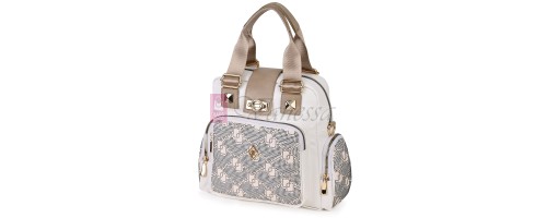 Дамска чанта/раница от висококачествена еко кожа, в бял цвят. Код: K009-1  Дамска чанта/раница от висококачествена еко кожа, в бял цвят. Код: K009-1