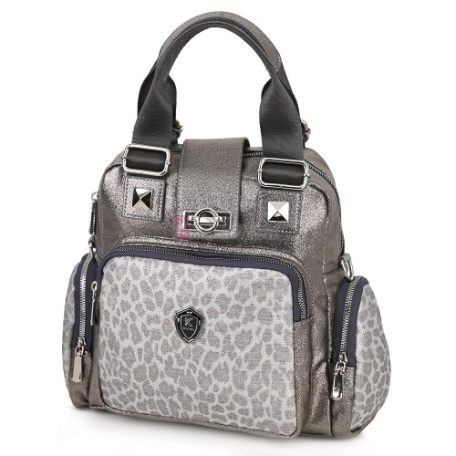 Дамска чанта/раница от висококачествена еко кожа, в тъмно сребрист цвят. Код: K009