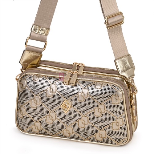 Малка дамска чанта от висококачествена еко кожа, в златист цвят. Код:  K047