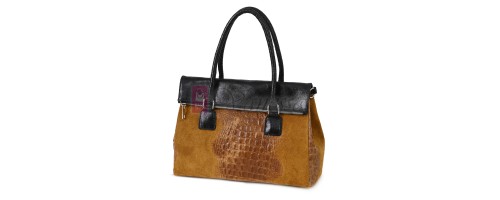 Елегантна дамска чанта, от естествена кожа, в кафяв цвят. Код: KEK64