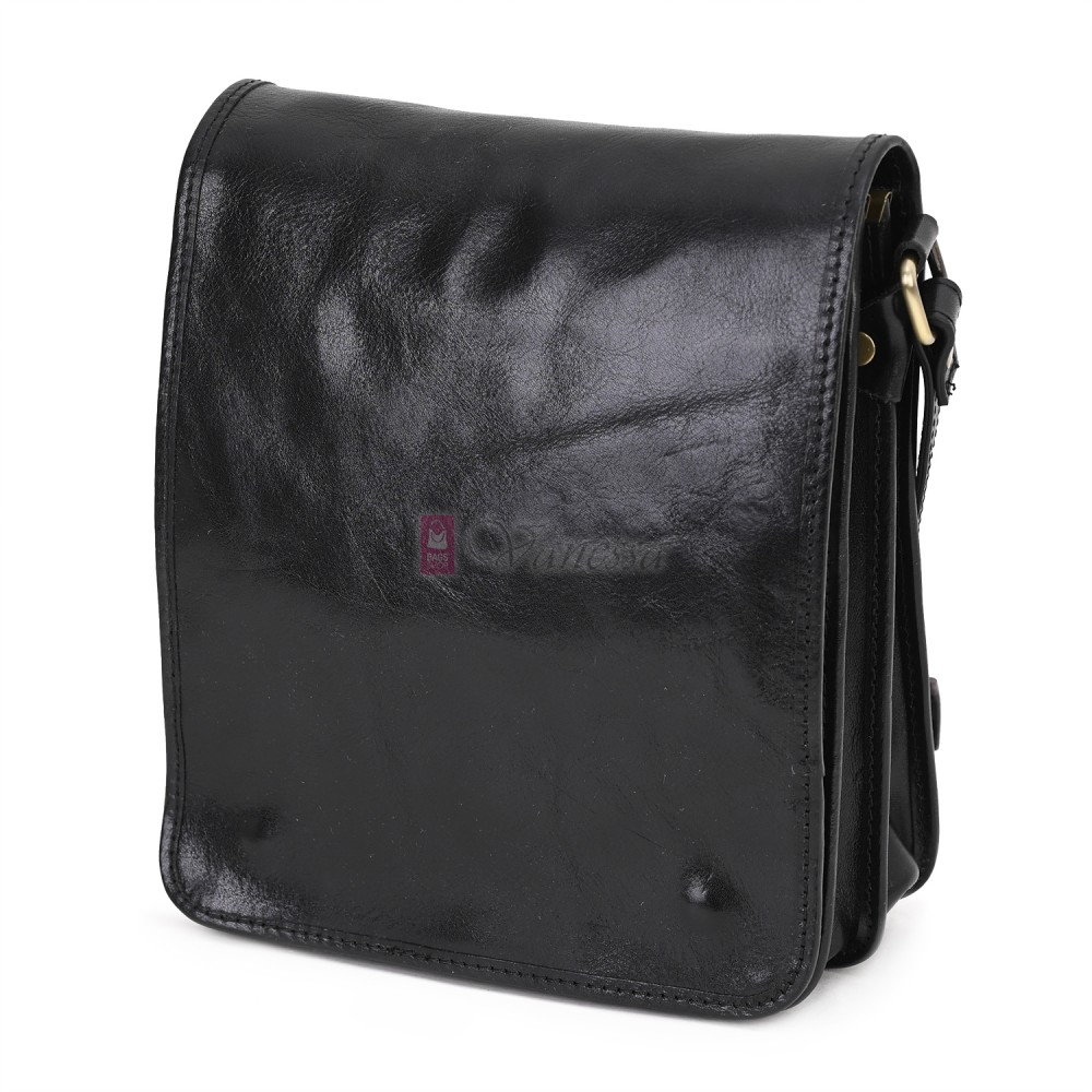 Мъжка чанта от естествена кожа, в черен цвят. Код: EKM-2