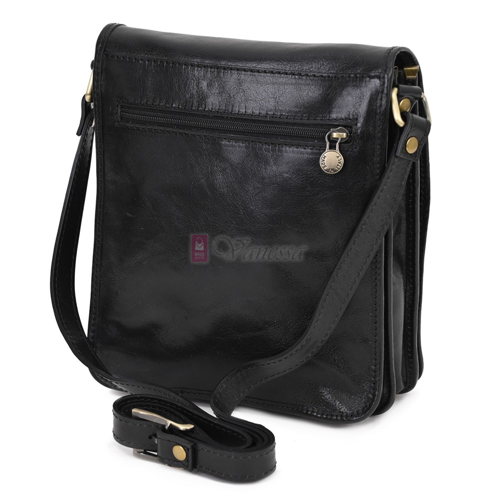 Мъжка чанта от естествена кожа, в черен цвят. Код: EKM-2