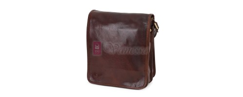 Мъжка чанта от естествена кожа, в тъмнокафяв цвят. Код: EKM-2