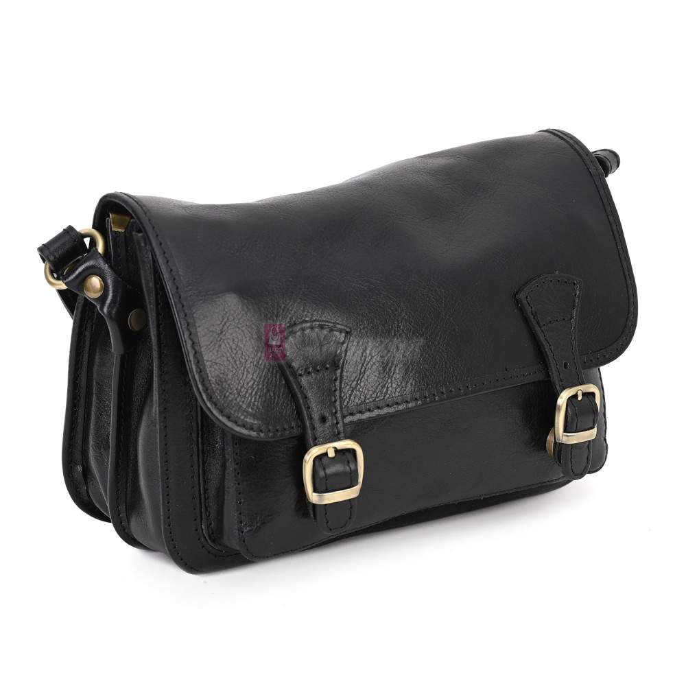 Мъжка чанта от естествена кожа, в черен цвят. Код: EKM