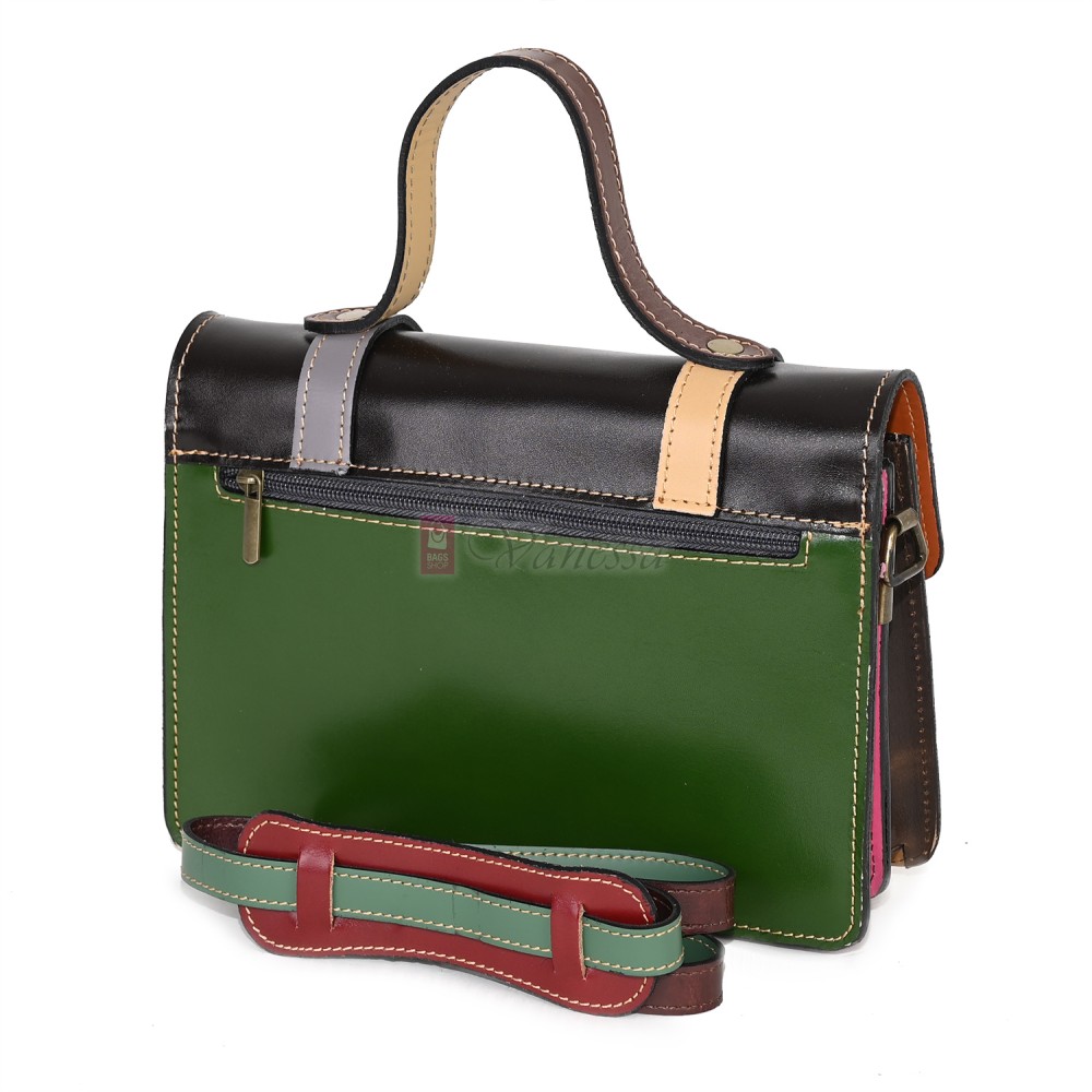  Дамска чанта от естествена кожа на парчета, в тъмни шарени цветове. Код: P009-5