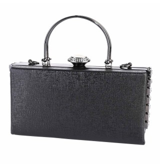 Вечерна дамска чанта от еко кожа в черен цвят. Код: 470