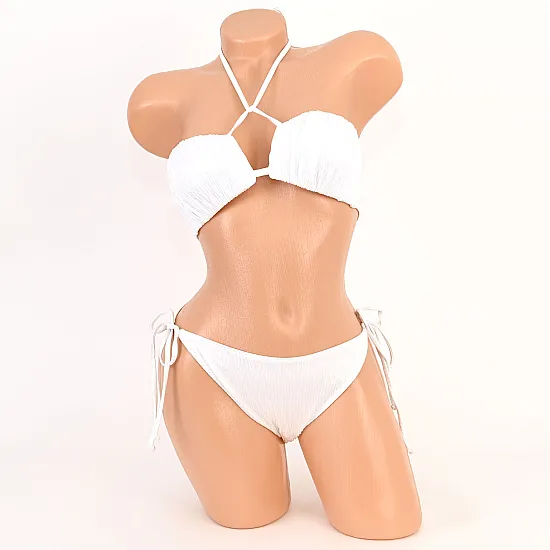 Бански от две части в бял цвят. КОД 88674 - 88674